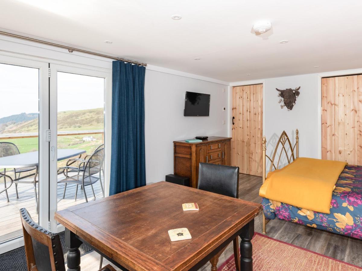 Haka Lodge Aberystwyth Exteriör bild